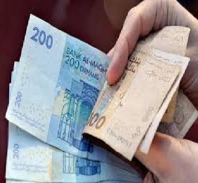 الدرهم المغربي يرتفع مقابل الدولار ويتراجع امام اليورو 